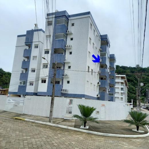 Apartamento próximo ao mar Toninhas! Ubatuba Exterior foto